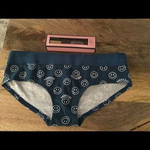 Victoria’s Secret 2 Pc undies (M) and perfume new